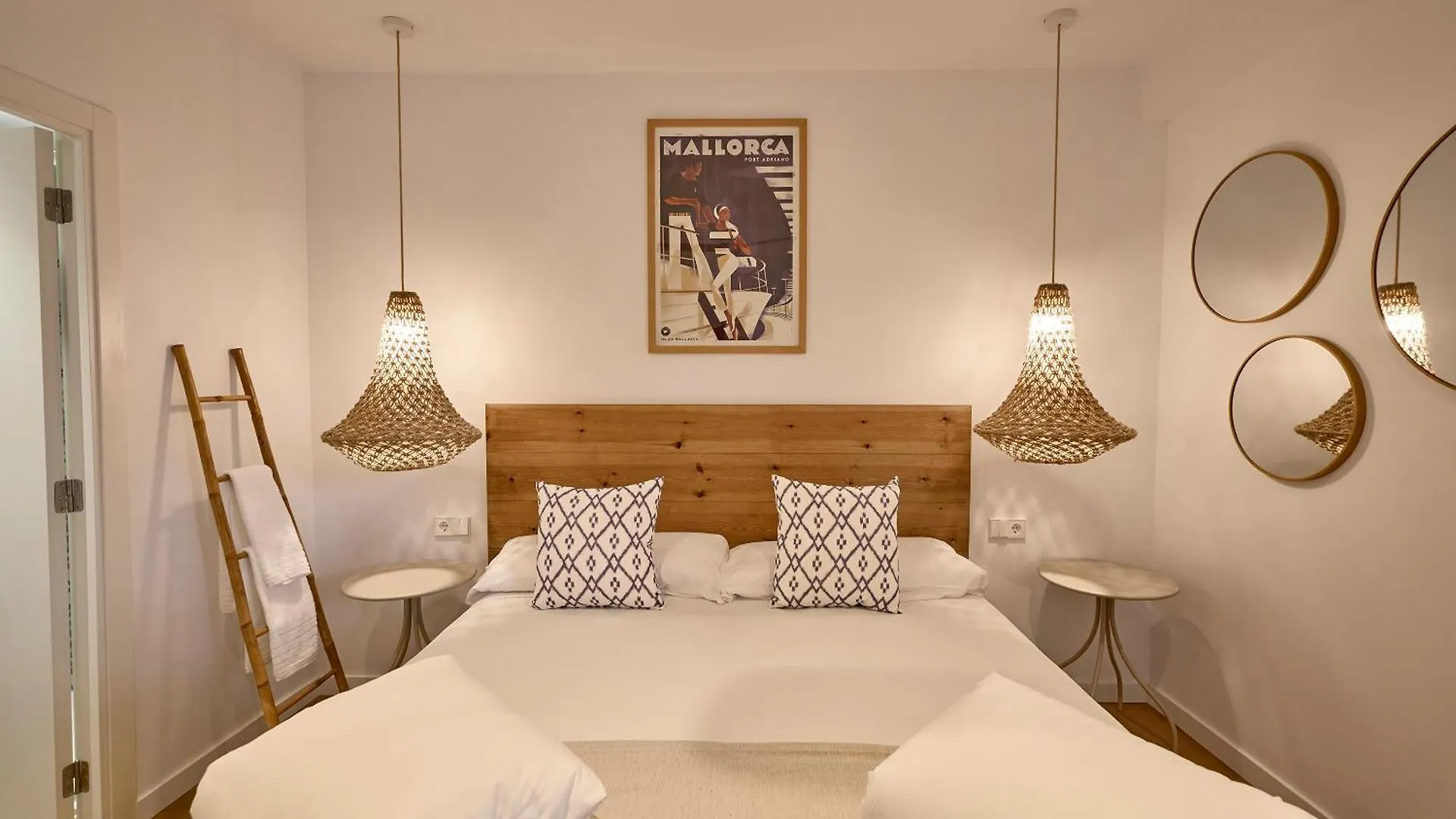 Inner Hostal Es Moli Cala d'Or  Spain