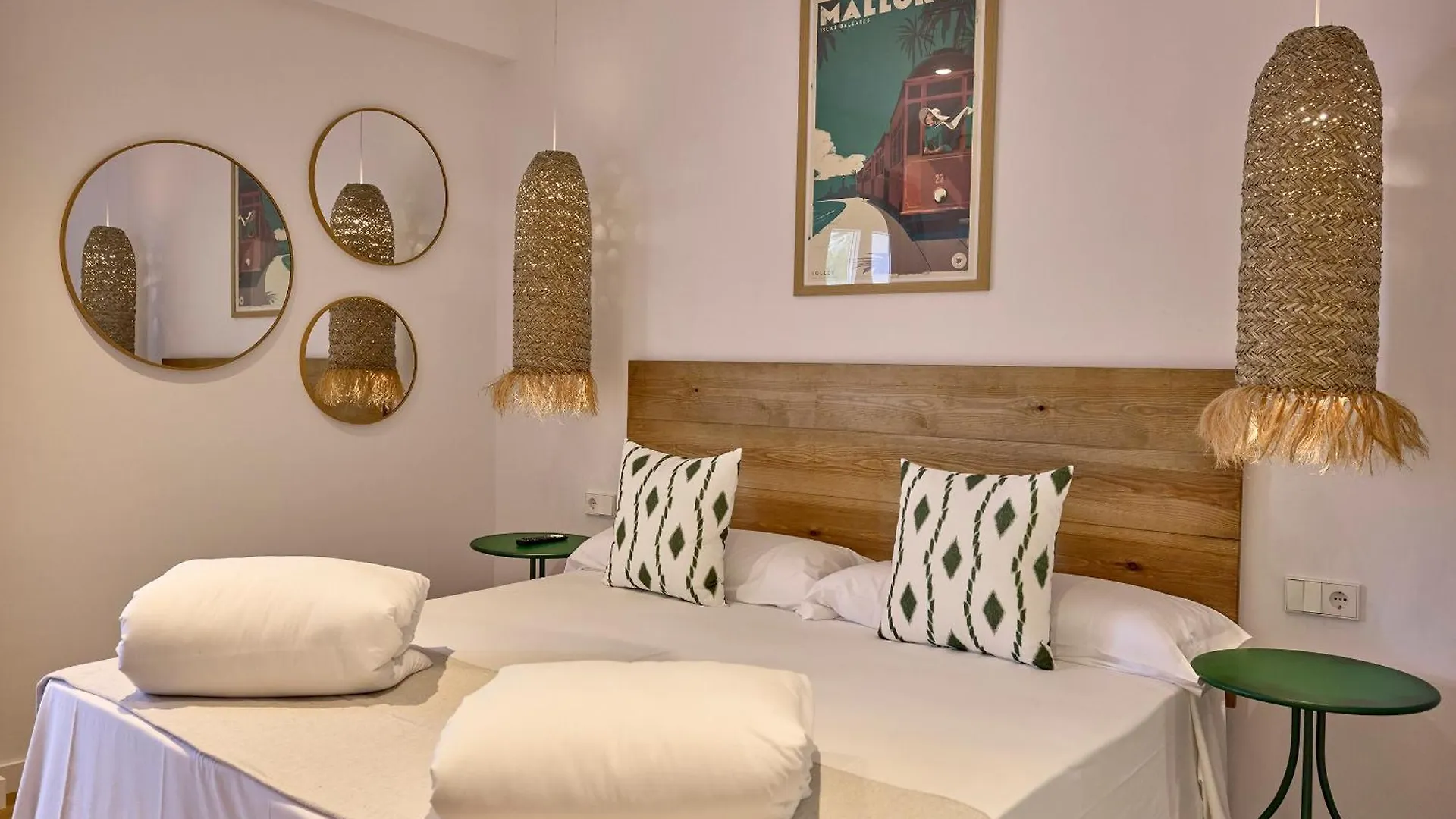 Inner Hostal Es Moli Cala D´Or 0*,